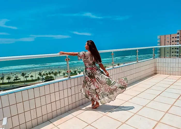 Cobertura Em Frente A Praia